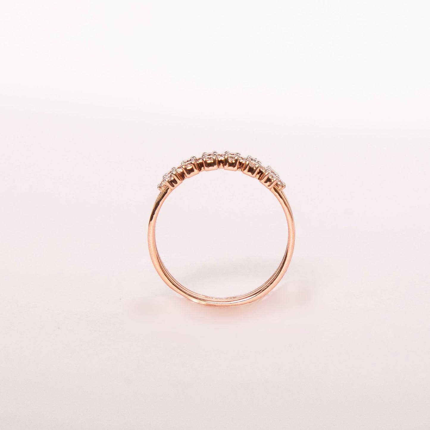 Ekantar - Alternating Lab Grown Diamond Ring