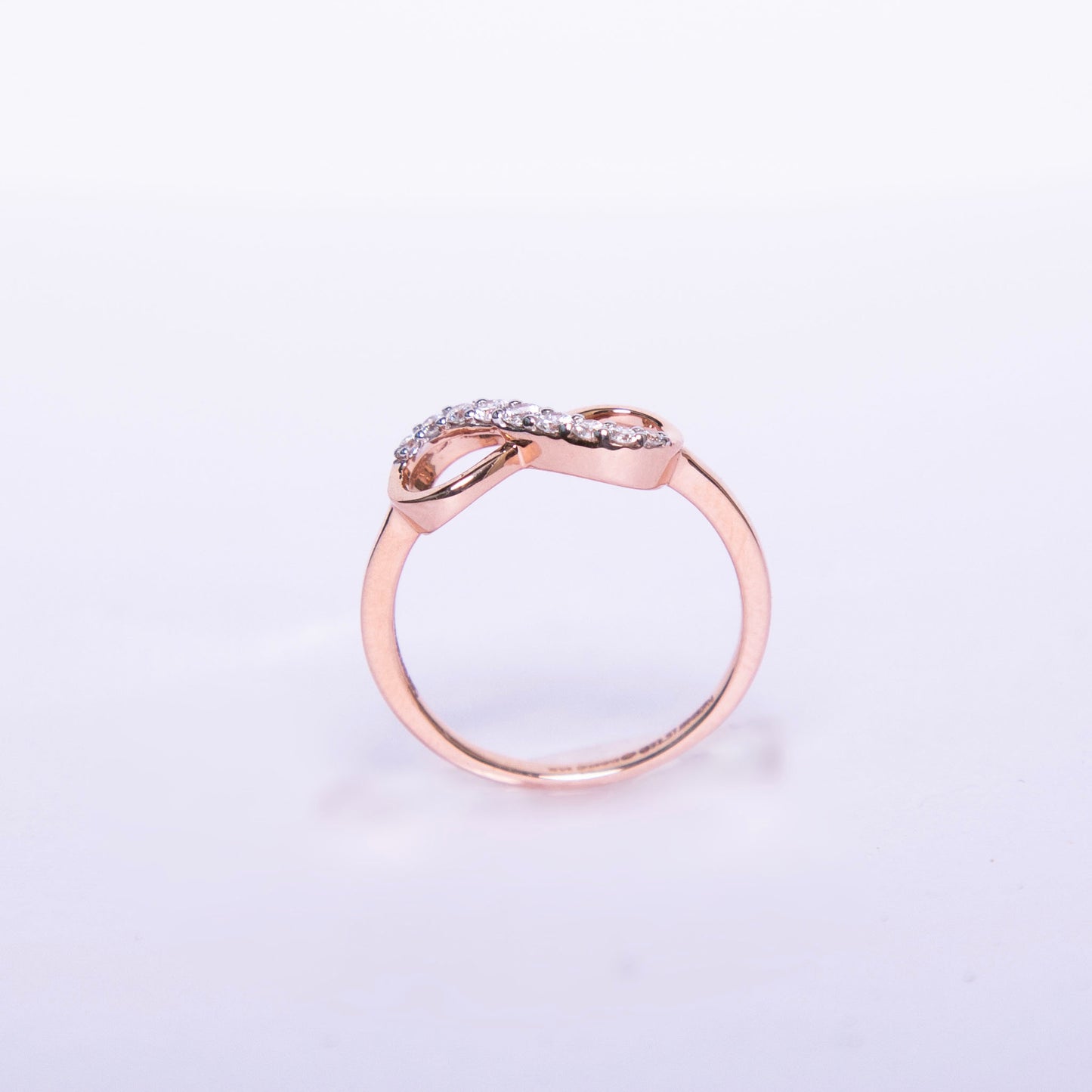 Levinika - Infinity Lab Grown Diamond Ring